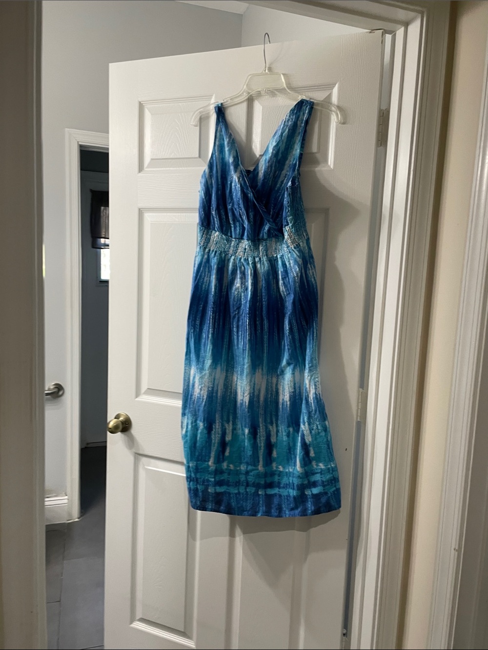 Blue V-Neck Sleeveless Summer Dress by Avenue size 14/16